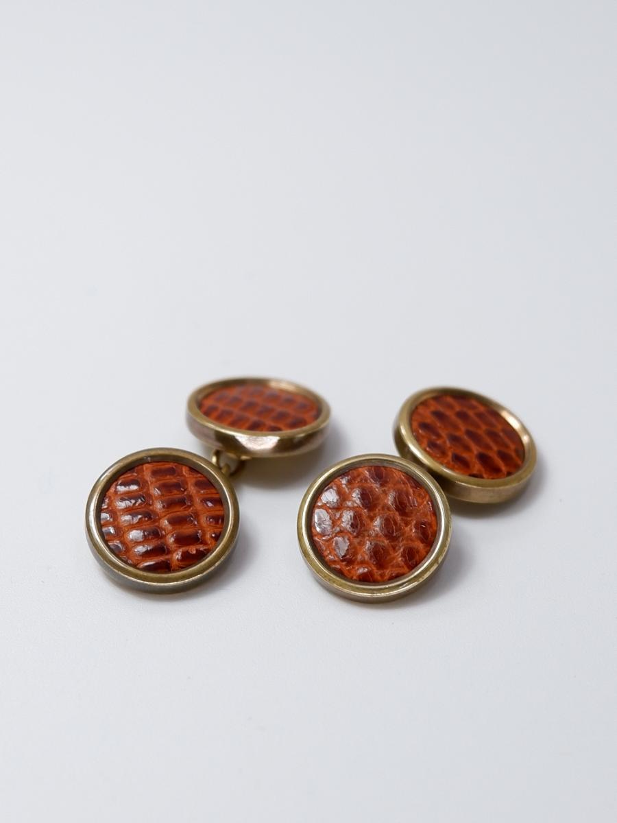 cuffbutA5b